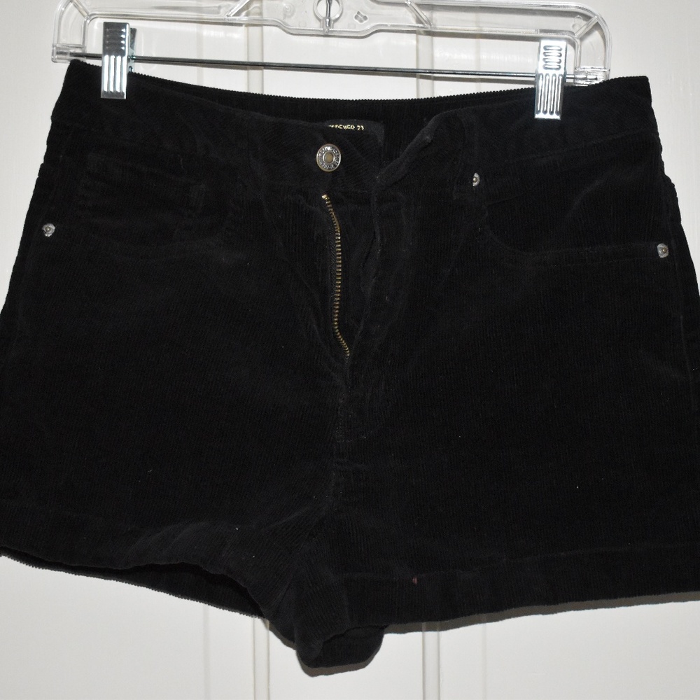 Corduroy Black High-waisted Shorts